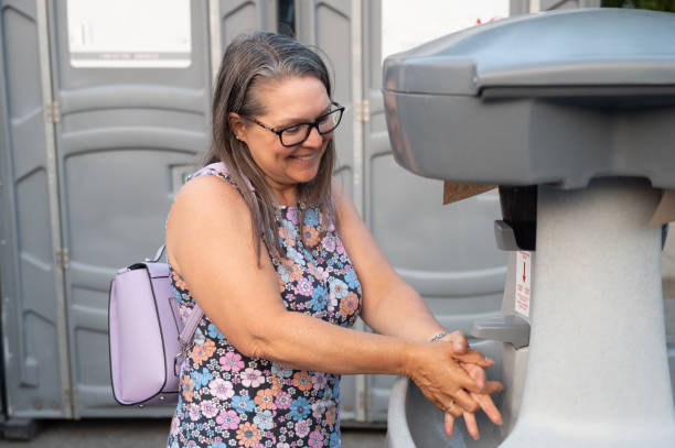 Best Affordable portable toilet rental  in Alliae, NC